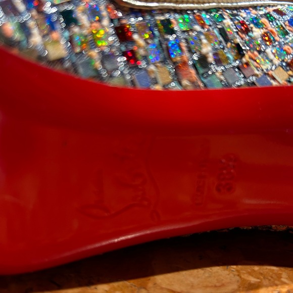 COPY - CHRISTIAN LOUBOUTIN HILLS - Picture 7 of 15